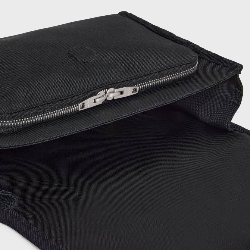 accesorios CELINE bandolera pequeña trekking de nailon con estampado negro hombres NL482102