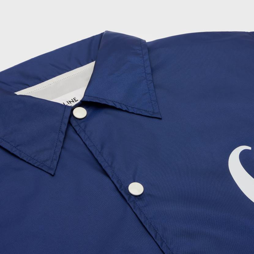vestir CELINE Chaqueta larga estilo entrenador de nailon ligero Azul marino hombres NL481850