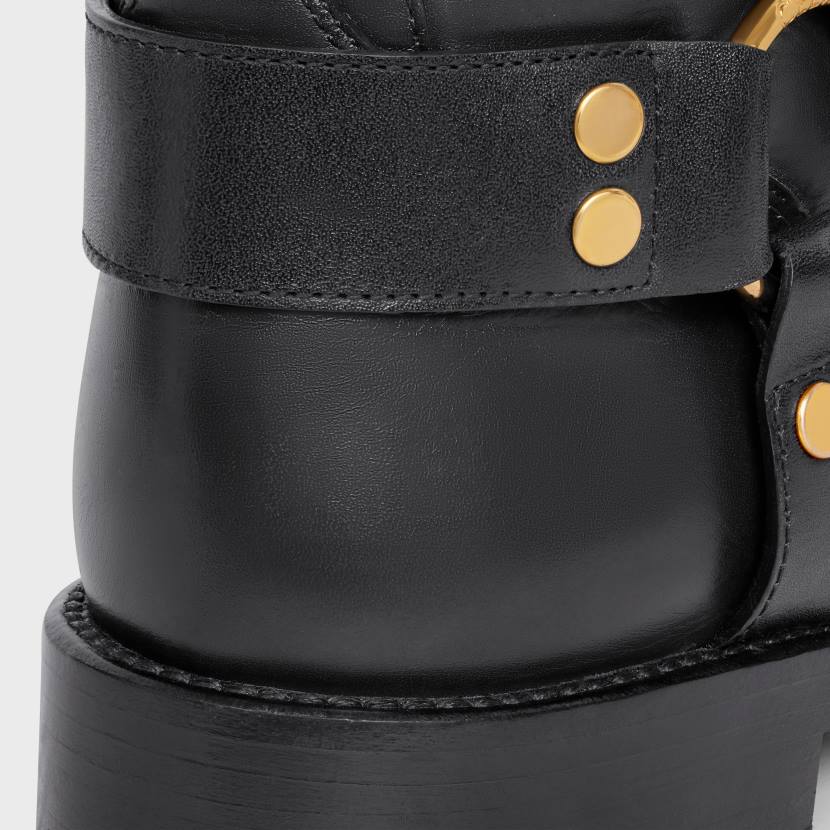 calzado CELINE Bota media motera con arnés de piel de becerro de bronceado vegetal negro mujer NL48929